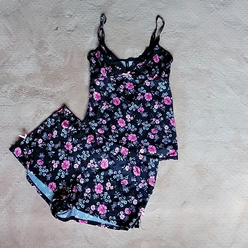 2 piece pajamas